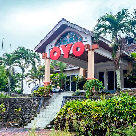 Oyo 1989 Hotel Pelangi Harapan Samarinda Ngoại thất bức ảnh