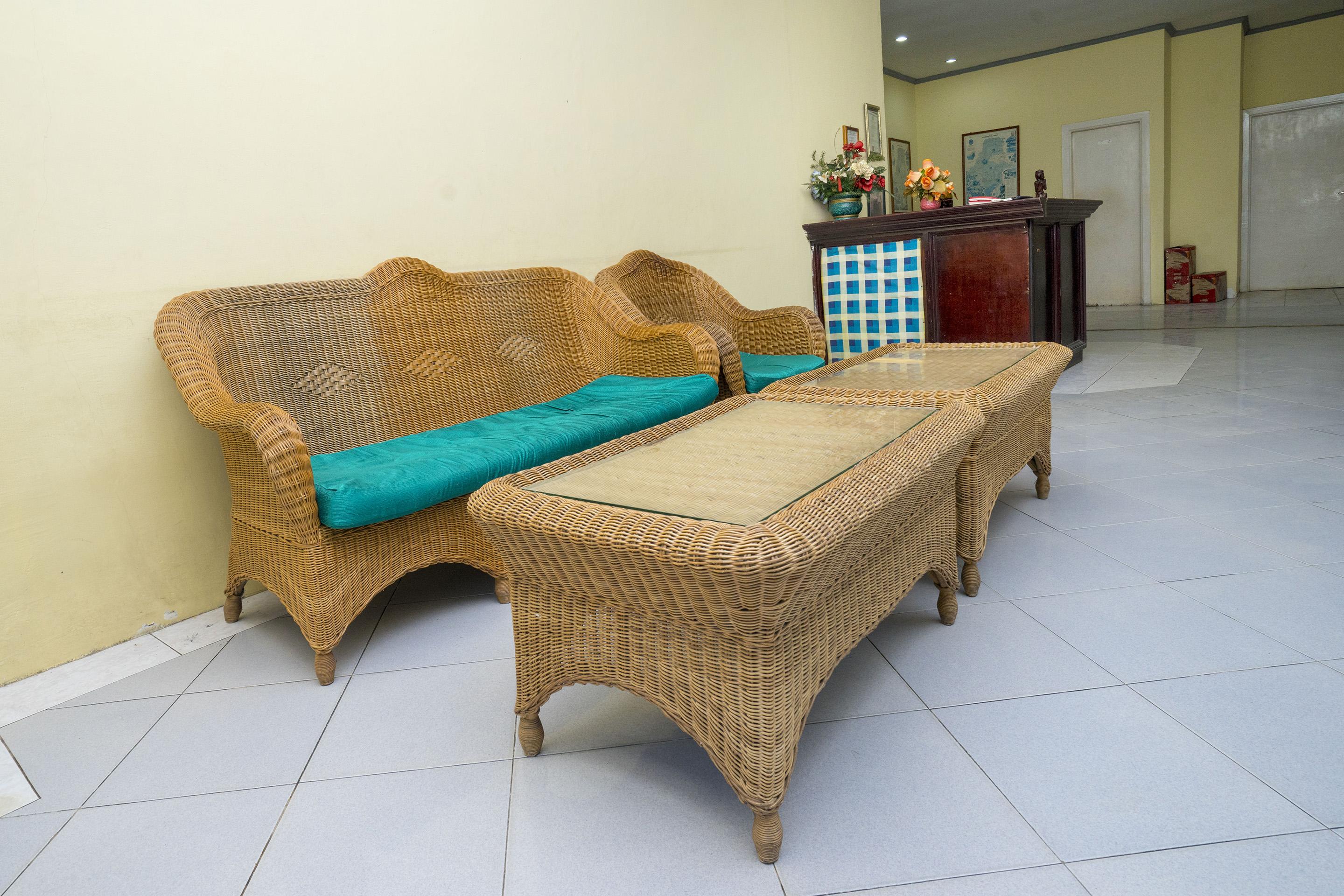 Oyo 1989 Hotel Pelangi Harapan Samarinda Ngoại thất bức ảnh