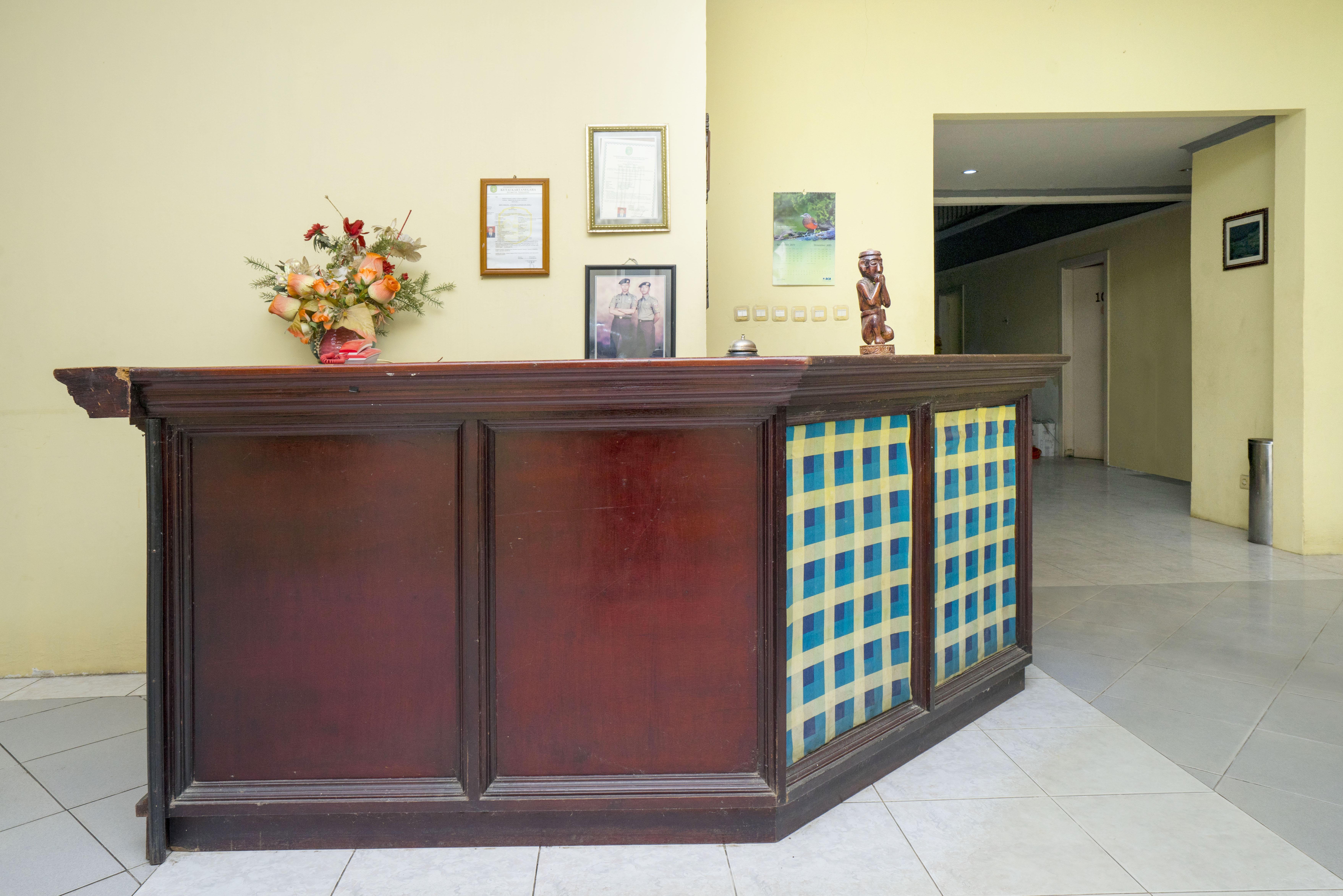 Oyo 1989 Hotel Pelangi Harapan Samarinda Ngoại thất bức ảnh